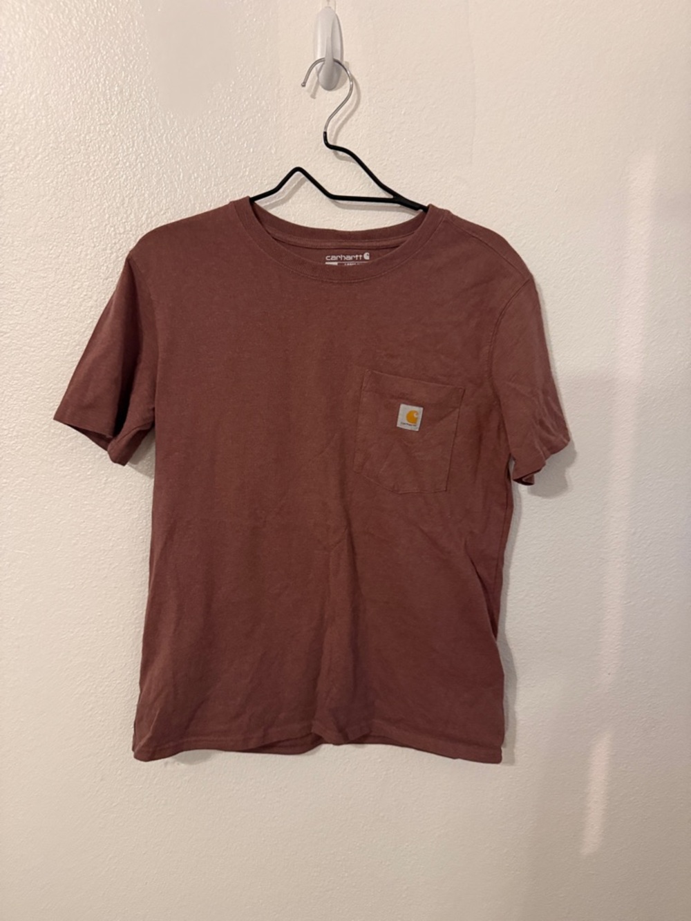 Carhartt Men’s Short-Sleeve Pocket Tee in Rust
